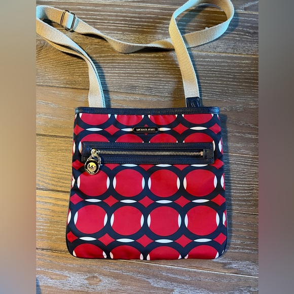 Michael Kors crossbody bag with print and fabric adjustable strap - Picture 1 of 5